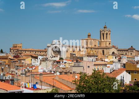 Vista della città di Tarragona dall'alto Foto Stock