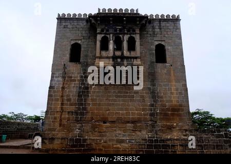 Il forte di Shivneri è una fortificazione militare del XVII secolo, è il luogo di nascita di Chhatrapati Shivaji Maharaj, l'imperatore e fondatore dell'Impero Maratha Foto Stock