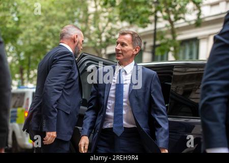 Londra, Inghilterra, Regno Unito. 28 luglio 2023. Il Cancelliere dello Scacchiere JEREMY HUNT arriva a Infected Blood Inquiry prima di dare prove. (Immagine di credito: © Tayfun salci/ZUMA Press Wire) SOLO USO EDITORIALE! Non per USO commerciale! Foto Stock