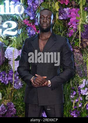 Londra, Regno Unito. 28 luglio 2023. Stormzy arriva al Mike Gala, 30° compleanno di Stormzy con Biltmore Mayfair, LXR Hotels & Resorts e Don Julio 1942, Londra. Credito: Doug Peters/EMPICS/Alamy Live News Foto Stock