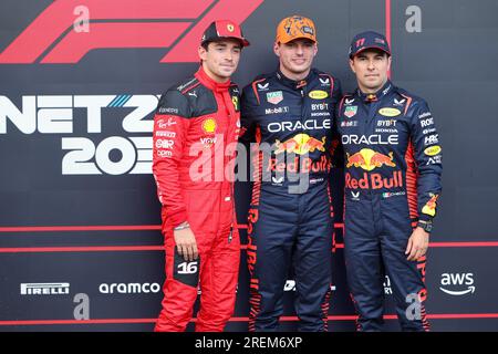 Pole position celebrazione da sinistra a destra Charles Leclerc (MON) Ferrari SF-23 Max Verstappen (NED) Redbull Racing RB19 Sergio Perez (mex) Redbul Foto Stock