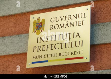 Bucarest, Romania - 28 luglio 2023: Quartier generale della prefettura di Bucarest. Il nuovo Prefetto del comune di Bucarest Rares Hopinca (non in foto) ha avuto oggi la cerimonia di giuramento. Crediti: Lucian Alecu/Alamy Live News Foto Stock