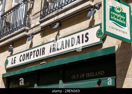 Bordeaux , Francia - 07 25 2023 : le Comptoir Irlandais logo brand e text sign store negozio specializzato in Irish Counter distribuisce Irish Scottish EN Foto Stock
