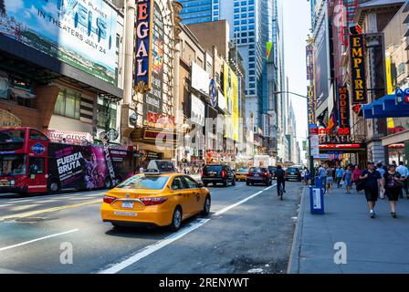 New York City, NY, USA, Street Scene, 42nd Street, Traffico, Foto Stock