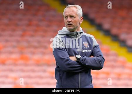 Blackpool, Regno Unito. 29 luglio 2023. Neil Critchley Manager del Blackpool prima della partita amichevole pre-stagionale Blackpool vs Hibernian a Bloomfield Road, Blackpool, Regno Unito, 29 luglio 2023 (foto di Steve Flynn/News Images) a Blackpool, Regno Unito il 7/29/2023. (Foto di Steve Flynn/News Images/Sipa USA) credito: SIPA USA/Alamy Live News Foto Stock