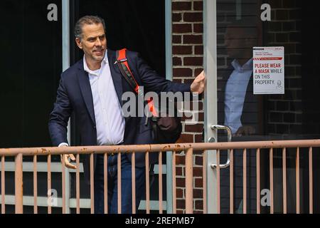 Wilmington, Delaware. 29 giugno 2023. Hunter, Biden, visto lasciare l'ufficio degli avvocati dopo aver pronunciato la deposizione giovedì 29 giugno 2023 a Wilmington, Delaware. Credito: Saquan Stimpson/CNP per NY Post (LIMITAZIONE: NO Daily mail e NO giornali o giornali di New York o New Jersey nel raggio di 75 miglia da New York) credito: dpa/Alamy Live News Foto Stock