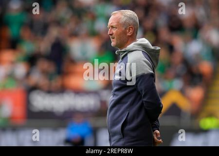 Blackpool, Regno Unito. 29 luglio 2023. Neil Critchley Manager del Blackpool durante la partita amichevole pre-stagionale Blackpool vs Hibernian a Bloomfield Road, Blackpool, Regno Unito, 29 luglio 2023 (foto di Steve Flynn/News Images) a Blackpool, Regno Unito il 29/7/2023. (Foto di Steve Flynn/News Images/Sipa USA) credito: SIPA USA/Alamy Live News Foto Stock