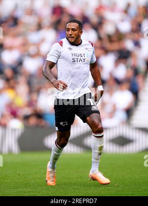 Nathaniel Mendez-Laing della contea di Derby durante la partita amichevole pre-stagionale al Pride Park Stadium, Derby. Data immagine: Sabato 29 luglio 2023. Foto Stock