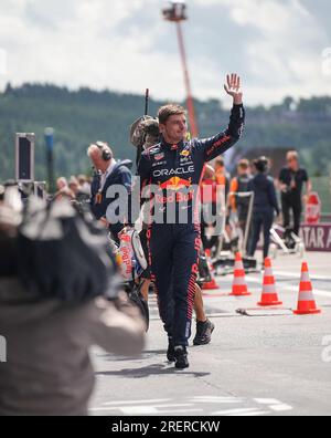 Spa, Belgio. 29 luglio 2023. Motorsport: Campionato del mondo di Formula 1, Gran Premio del Belgio, gara di Sprint Max Verstappen dai Paesi Bassi del team Red Bull Racing vince la gara di Sprint. Credito: Hasan Bratic/dpa/Alamy Live News Foto Stock