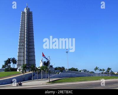 Statua di Jose Marti, obelisco, Piazza della Rivoluzione, l'Avana, Cuba Foto Stock