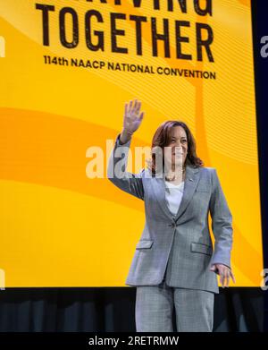 Boston, Stati Uniti. 29 luglio 2023. Il Vicepresidente degli Stati Uniti Kamala Harris pronuncia osservazioni alla NAACP National Convention del 2023 che si terrà a Boston sabato 29 luglio 2023. Foto di Rick Friedman/UPI Credit: UPI/Alamy Live News Foto Stock