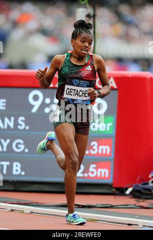 Senayet GETACHEW (Etiopia) gareggia nella finale femminile dei 5000m alla IAAF Diamond League 2023, Queen Elizabeth Olympic Park, Stratford, Londra, Regno Unito. Foto Stock