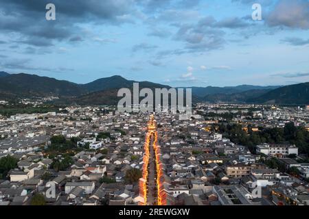 Edifici e paesaggi. Foto a Weishan, Yunnan, Cina. Foto Stock