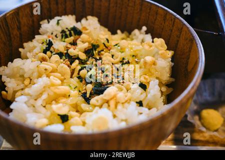 Giapponese di riso cotto con uovo crudo, Tamago kake gohan Foto