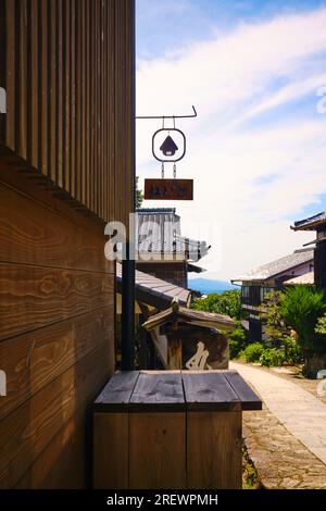 Luglio 2023, Magome juku. Magome juku era la 43a delle 69 stazioni della Nakasendo che collegava Edo con Kyoto durante il periodo Edo Foto Stock