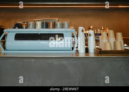 Luglio 2023, Tokyo. Caffè Sarutahiko (Sarutahiko il Ponte) situato vicino alla stazione ferroviaria di Harajuku Foto Stock