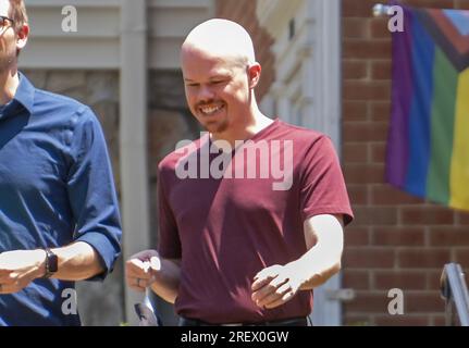 Rockville, Stati Uniti d'America. 2 giugno 2023. Samuel Brinton, 34 anni, ha fotografato fuori dalla loro casa a Rockville, Maryland, venerdì 2 giugno 2023. Credito: Ron Sachs/CNP per NY Post/Sipa USA (RESTRIZIONE: NESSUN giornale o giornale New York o New Jersey entro un raggio di 75 miglia da New York City. Daily mail Out) credito: SIPA USA/Alamy Live News Foto Stock