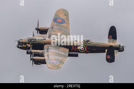 Avro Lancaster i, Battle of Britain Memorial Flight, RAF Coningsby. In mostra al Royal International Air Tattoo 2023. Foto Stock