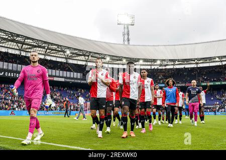 Rotterdam, Paesi Bassi. 30 luglio 2023. Rotterdam - giocatori del Feyenoord durante l'amichevole tra Feyenoord e Benfica allo Stadion Feijenoord De Kuip il 30 luglio 2023 a Rotterdam, Paesi Bassi. Credito: Immagini da Box a Box/Alamy Live News Foto Stock