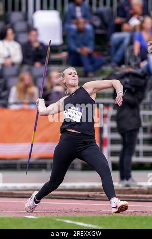 BREDA, PAESI BASSI - LUGLIO 30: Noah Verduin di AV Hera gareggia su donne - Javelin durante i Campionati nazionali olandesi di atletica leggera il 30 luglio 2023 a Breda, Paesi Bassi (foto di Andre Weening/Orange Pictures) Foto Stock