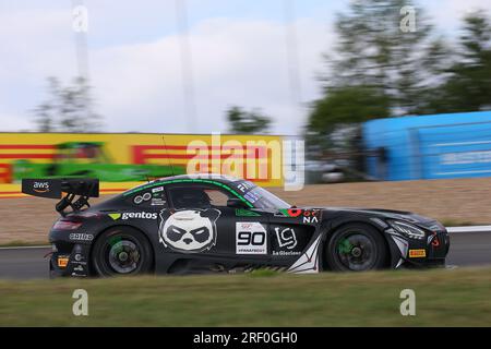 Nuerburg, Germania. 30 luglio 2023. #90, Nurburg, Germania, domenica 30 LUGLIO 2023: Magnus GUSTAVSEN, Alexey NESOV, Ezequiel PEREZ COMPANC, Jesse SALMENAUTIO, Team Madpanda Motorsport, Mercedes-AMG GT3, durante la gara della Fanatec GT World Challenge Endurance Cup. Il Team Madpanda Motorsportraces nella Fanatec GT World Challenge Endurance Cup, immagine a pagamento, foto (FRANQUET Geert /ATP/SPP) credito: SPP Sport Press Photo. /Alamy Live News Foto Stock