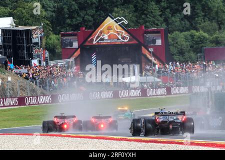 Francorchamps, Belgio. 29 luglio 2023. GARA DI SPRINT: Giro dietro la Saftiycar, Gran Premio del Belgio di Formula 1 2023, Formula uno, Gran Premio del Belgio disputato sul circuito delle Ardenne denominato Spa-Francorchamps, Grosser Preis von Belgien, Motorsport, Formel1, immagine a responsabilità di pagamento, Copyright © Udo STIEFEL/ATP Images (STIEFEL Udo/ATP/SPP) credito: SPP Sport Press Photo. /Alamy Live News Foto Stock