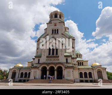 Esterno di St Cattedrale di Alexander Nevsky, una cattedrale ortodossa nella città di Sofia, Bulgaria. 31 luglio 2023. Foto Stock