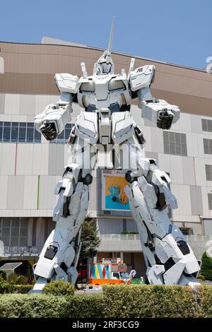 STATUA A GRANDEZZA NATURALE DI GUNDAM A ODAIBA TOKYO Foto Stock