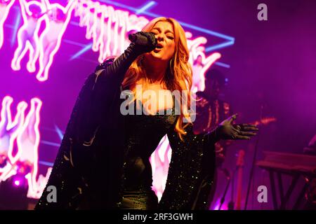 Londra, Regno Unito - 28 luglio 2023: Bebe Rexha si esibisce dal vivo all'O2 Shepherd's Bush Empire il 28 luglio 2023 a Londra - Best F-N Night of My Life Tour Foto Stock