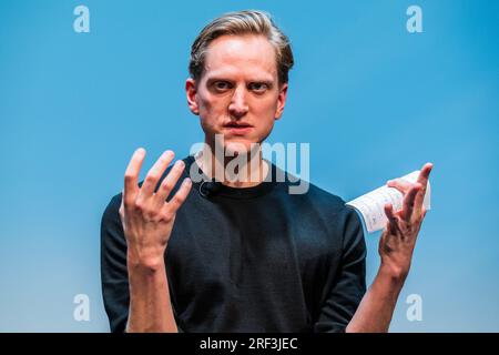 Londra, Regno Unito. 31 luglio 2023. Guidato da David Hallberg (nella foto), direttore artistico dell'Australian Ballet e primo ballerino americano ad essere nominato preside del Bolshoi, l'Australian Ballet torna alla Royal Opera House per la prima volta in 35 anni come culmine delle sue celebrazioni per il 60° anniversario. La stagione a partire dal 2-6 agosto vedrà protagonisti i Gioielli di Balanchine e uno spettacolo unico per l'anniversario. Crediti: Guy Bell/Alamy Live News Foto Stock