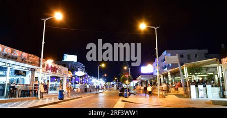 Protaras, Cipro - 6 ottobre. 2019. Vista generale di una strada Protara Foto Stock