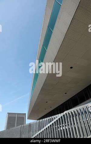 Biblioteca pubblica e centro culturale Dokk 1 progettati dagli architetti Schmidt Hammer Lassen, Hack Kampmanns Plads, Aarhus, Danimarca. Foto Stock