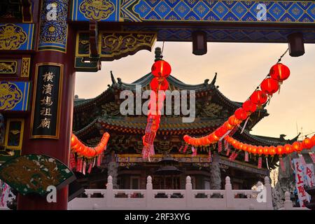 Il tempio cinese ma Zhu Miao nella Chinatown di Yokohama, Kanagawa JP Foto Stock