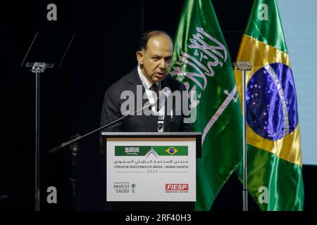 San Paolo, Brasile. 31 luglio 2023. SP - SAN PAOLO - 07/31/2023 - SAN PAOLO, BRASILE FORUM DEGLI INVESTIMENTI - ARABIA SAUDITA - Ambasciatore del Regno dell'Arabia Saudita in Brasile, Faysal Ghulam, durante il Forum degli investimenti Brasile - Arabia Saudita, tenutosi questo lunedì mattina (31) al Teatro Sesi, Presso la sede della Federazione delle industrie dello Stato di San Paolo (FIESP) su Avenida Paulista. Foto: Suamy Beydoun/AGIF/Sipa USA credito: SIPA USA/Alamy Live News Foto Stock