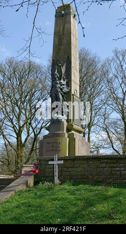 War Memorial, Buxton, Borough of High Peak, Derbyshire, Inghilterra, Regno Unito Foto Stock