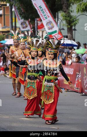 Balli Bakena dal centro di kalimantan al BEN Carnival Foto Stock