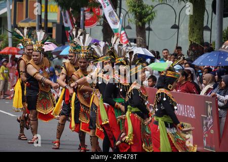 Balli Bakena dal centro di kalimantan al BEN Carnival Foto Stock