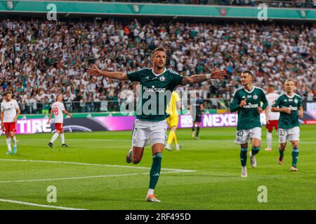 Tomas Pekhart durante la partita PKO BP Ekstraklasa 2023/24 tra Legia Warszawa e LKS Lodz allo Stadio municipale di Legia di Marshall Józef Piłsudski, Foto Stock