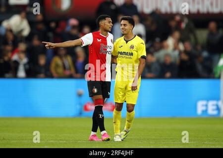ROTTERDAM - (lr) Marcos Lopez del Feyenoord, lias Akhomach del Villarreal CF, durante l'amichevole tra Feyenoord e Villareal CF al Feyenoord Stadion de Kuip il 27 luglio 2023 a Rotterdam, Paesi Bassi. AP | altezza olandese | BART STOUTJESDYK Foto Stock