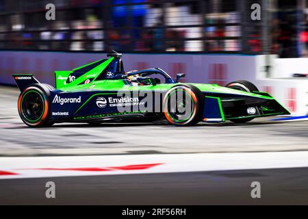 LONDRA, REGNO UNITO. 30 luglio 2023. Sebastien Buemi - Envision Racing nella gara di domenica durante ABB FIA Formula e 2023 Hankook London e-Prix all'Excel di domenica 30 luglio 2023 a LONDRA, INGHILTERRA. Crediti: Taka G Wu/Alamy Live News Foto Stock