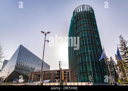 Ginevra, Svizzera - 25 marzo 2022: Edificio dell'Organizzazione meteorologica Mondiale a Ginevra, Svizzera. Foto Stock