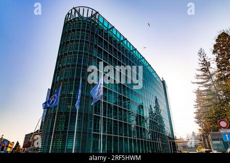 Ginevra, Svizzera - 25 marzo 2022: Edificio dell'Organizzazione meteorologica Mondiale a Ginevra, Svizzera. Foto Stock
