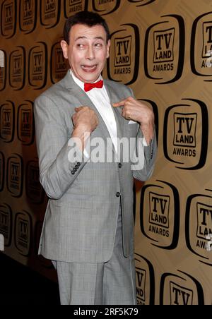 New York, USA. 14 aprile 2012. Paul Reubens arriva per il decimo anniversario dei TV Land Awards al Lexington Avenue Armory di New York il 14 aprile 2012. (Foto di Laura Cavanaugh/Sipa USA) credito: SIPA USA/Alamy Live News Foto Stock