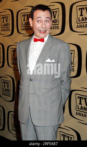 New York, USA. 14 aprile 2012. Paul Reubens arriva per il decimo anniversario dei TV Land Awards al Lexington Avenue Armory di New York il 14 aprile 2012. (Foto di Laura Cavanaugh/Sipa USA) credito: SIPA USA/Alamy Live News Foto Stock