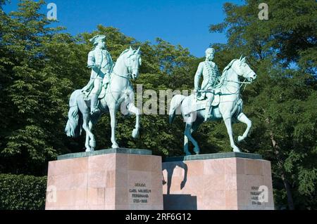 Statue equestri dei duchi Carlo Guglielmo Ferdinando e Federico Guglielmo, Brunswick, bassa Sassonia, Germania, duca Foto Stock