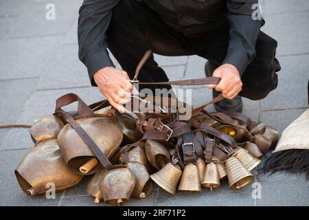 Italia, Sardegna, Mamoiada, Mamuthones Foto Stock