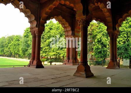 Archi di Diwan-i-Aam, il complesso del Forte Rosso, New Delhi, India Foto Stock