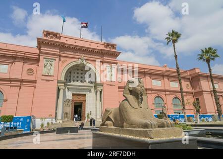 Haupteingang, Museo Ägyptisches, El-Tahrir Platz, Kairo, Ägypten Foto Stock