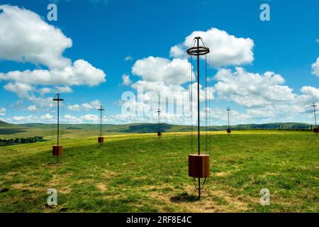 Horizons 'Arts-Nature' 2023 a Sancy. ZEITGEIST#4 opera di Virgile Abela. Puy de Dome. Alvernia Rodano Alpes. Francia Foto Stock