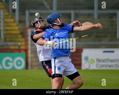 Pearse og San Francisco in azione contro New York nella finale GAA 2023 World Games Hurling International a Celtic Park, Derry, il 28 luglio 2023. Foto: George Sweeney/Alamy Foto Stock